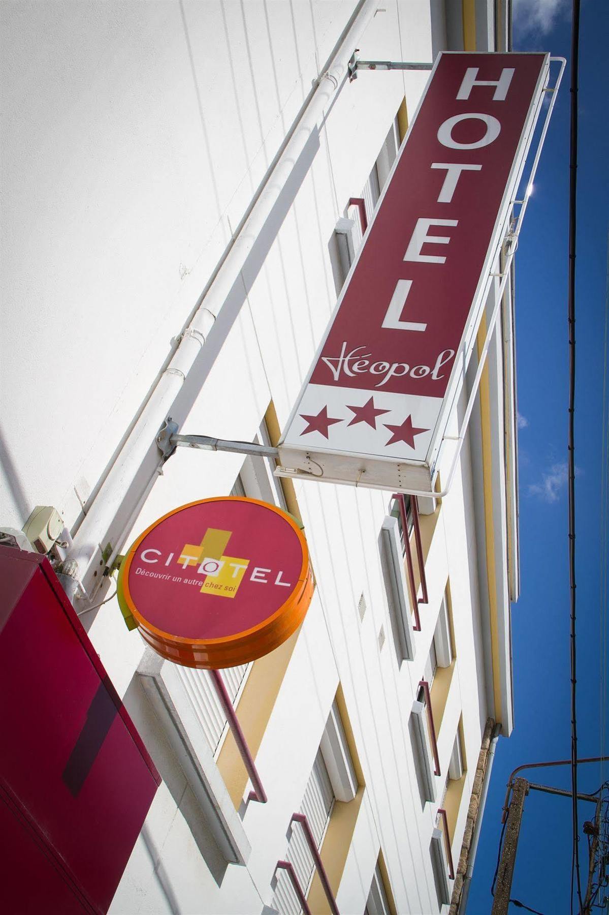Moka Hotel Lorient Dış mekan fotoğraf