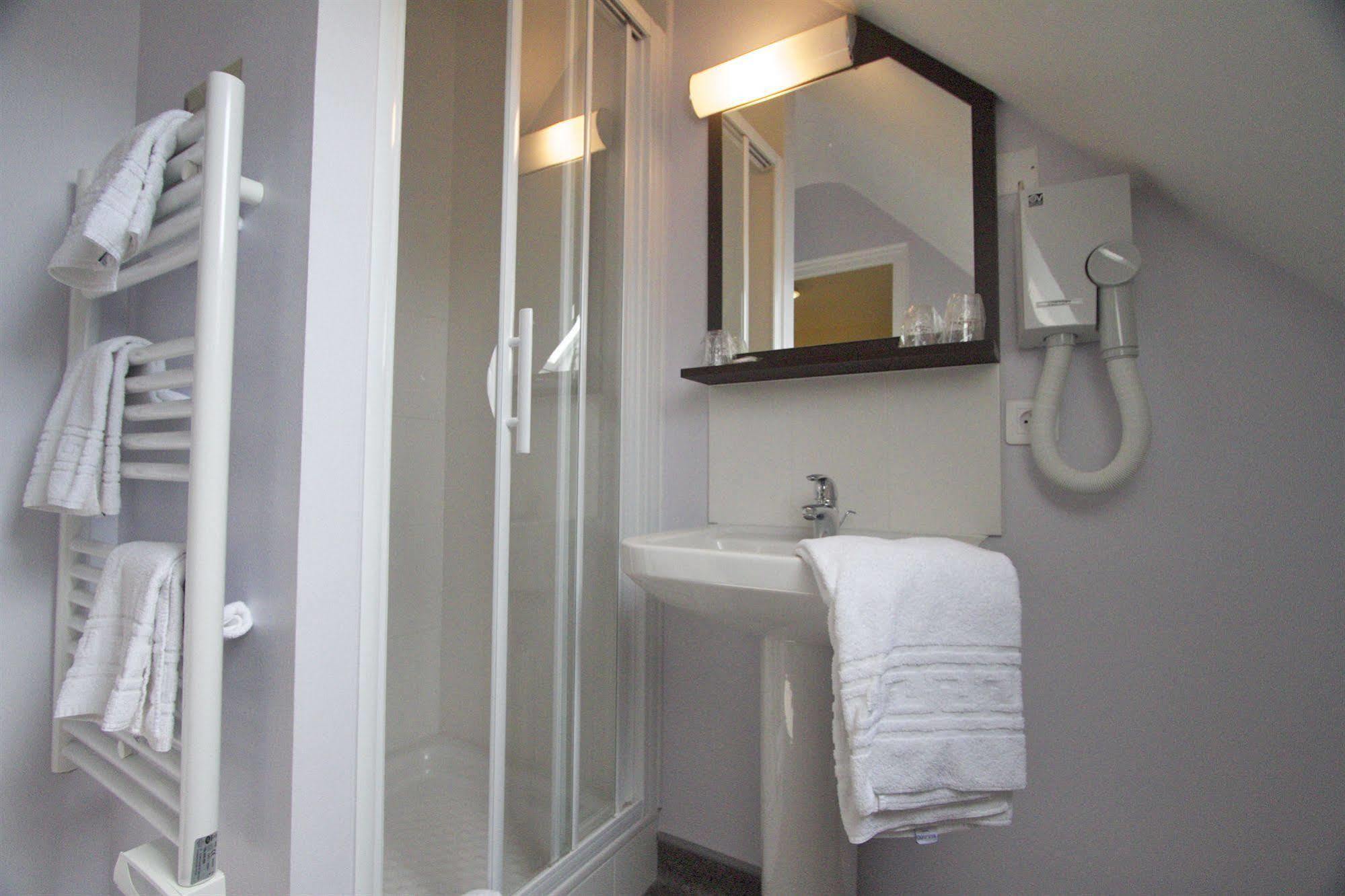 Moka Hotel Lorient Dış mekan fotoğraf