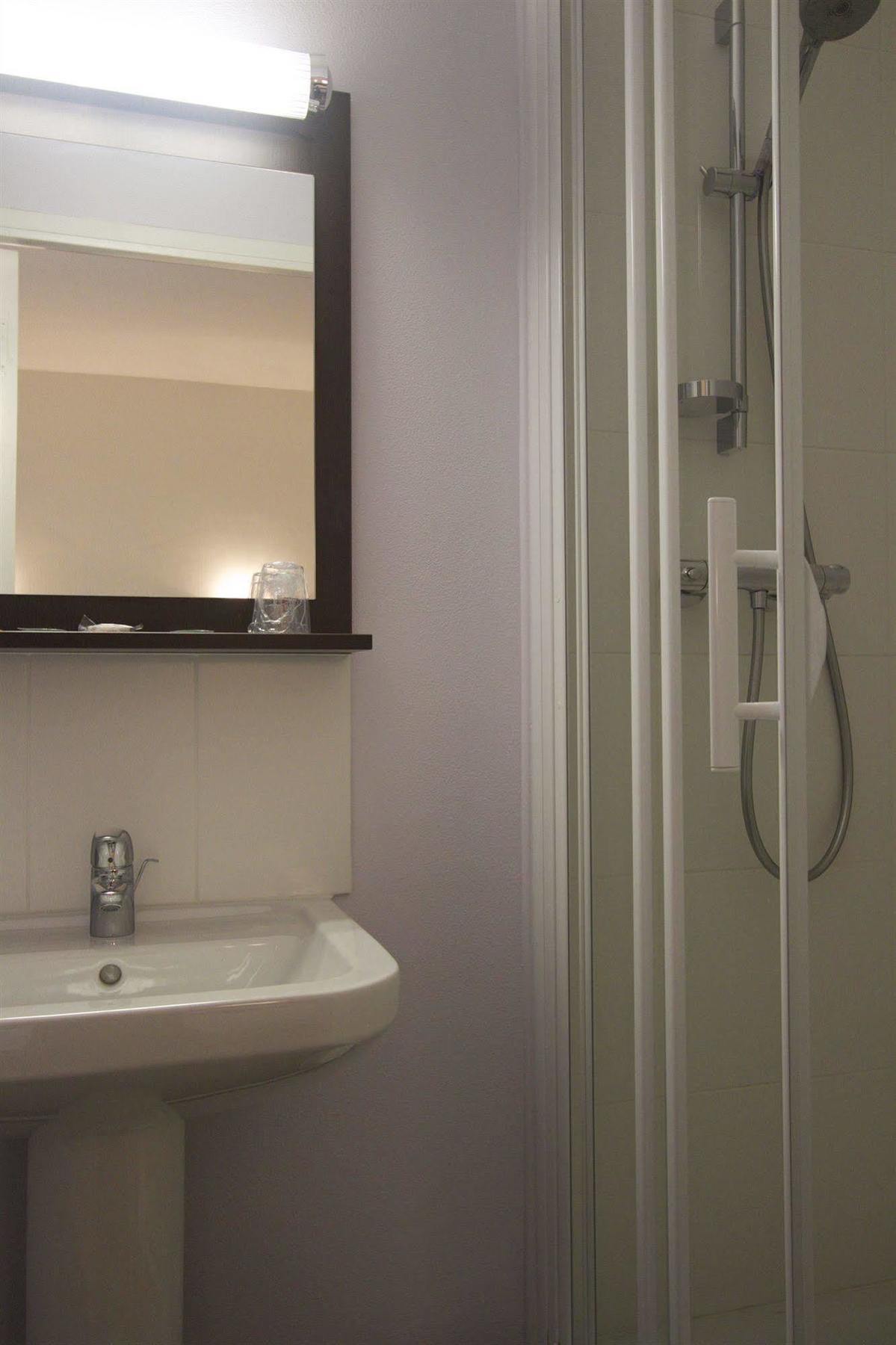 Moka Hotel Lorient Dış mekan fotoğraf