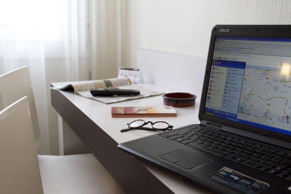 Moka Hotel Lorient Dış mekan fotoğraf